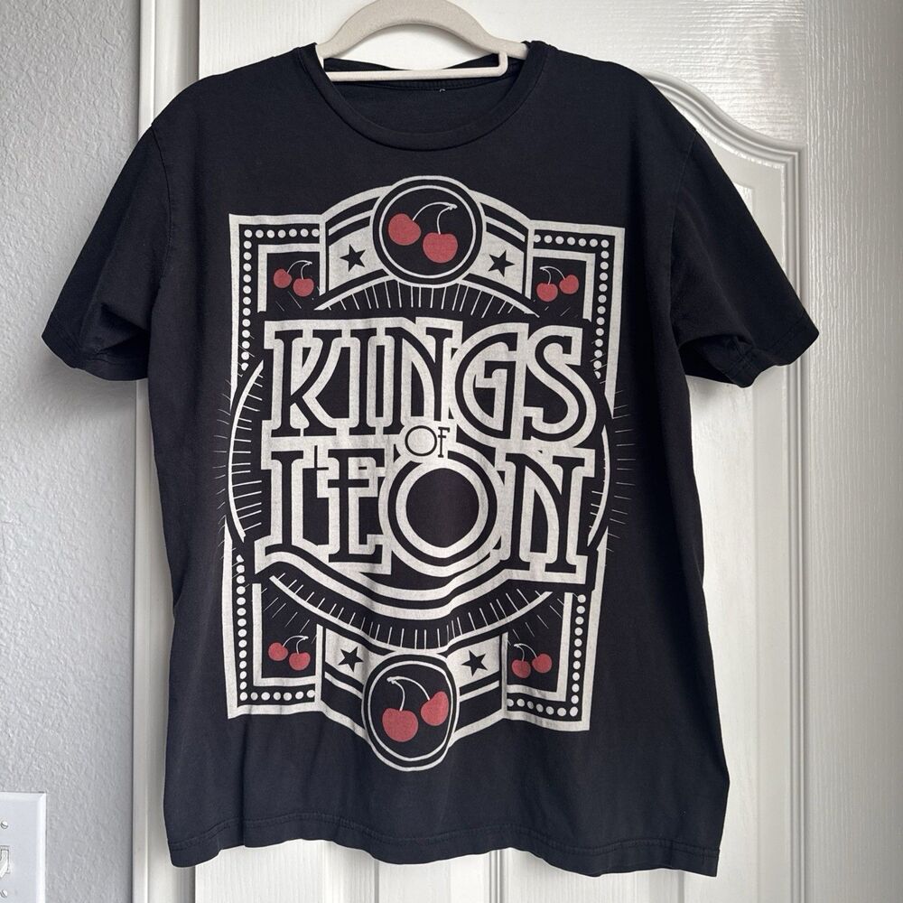 Kings Of Leon Band Tshirt Black Shirt Cherry Red Size Medium